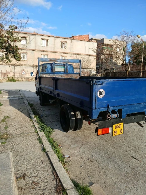 Toyota Bu84 
