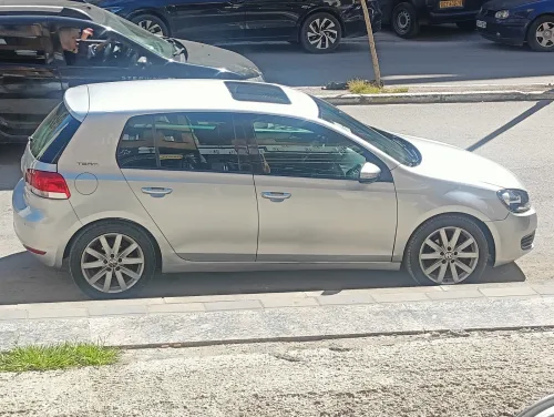 Volkswagen Golf 6 2011 Team