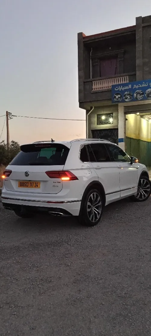 Volkswagen R line 2017 La 200