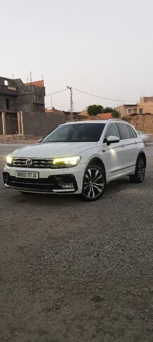Volkswagen R line 2017 La 200