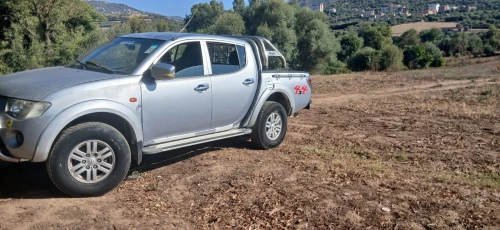 Mitsubishi L200 2010 Doube cabine Evolution