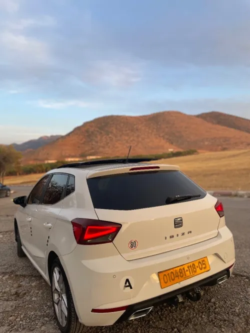 Seat Ibiza 2018 HIGH