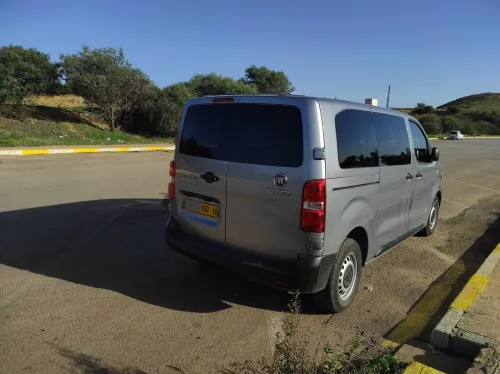 Fiat Scudo 2024 Utilitaire viré avec 6 places