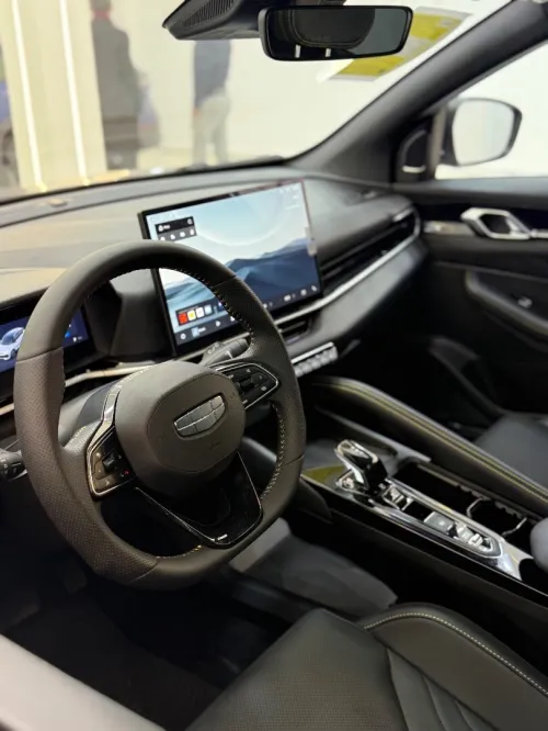 Geely Coolray 2025 Foull