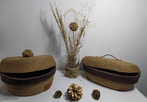 Panier avec couvercle 