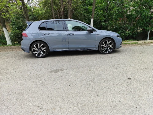 Volkswagen Golf 8 2023 R-Line