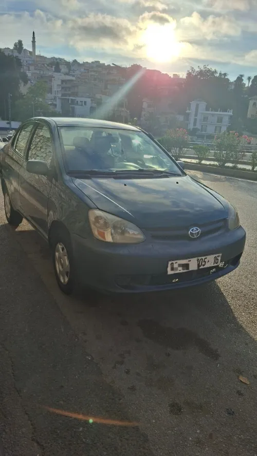 Toyota Echo 2005 La Base