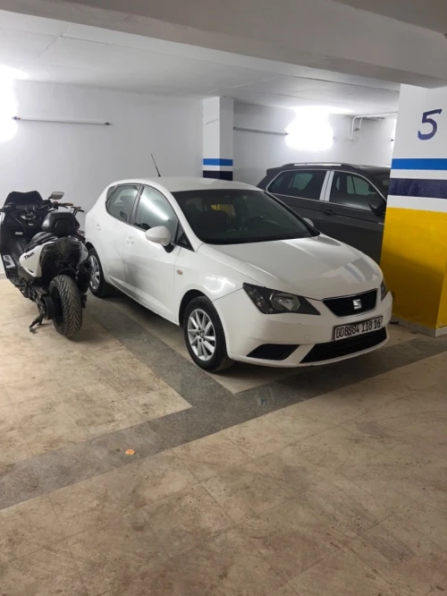Location De Voiture كراء السيارات