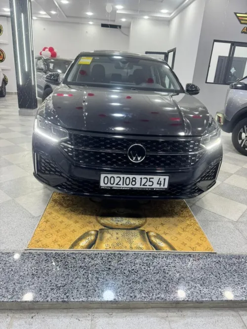 Volkswagen Lavida 2025 Starry sky 300 TSI