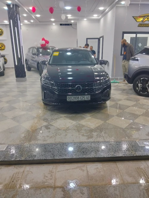 Volkswagen Lavida 2025 Starry sky 300 TSI