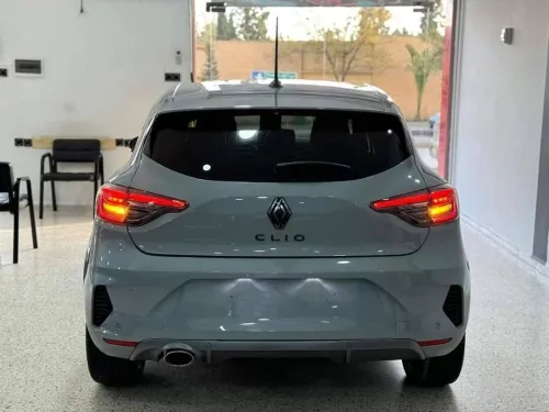 Renault Clio 5  2023 