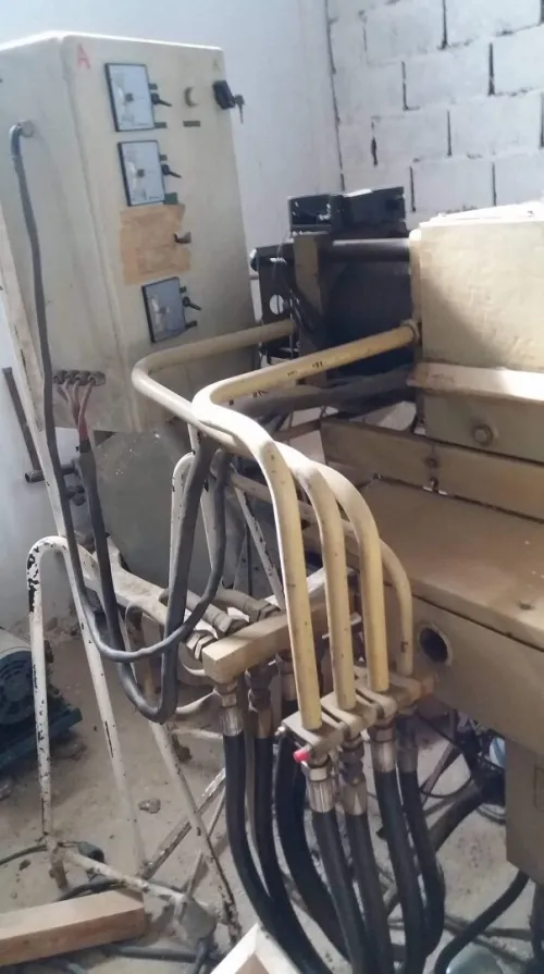 Machine de plastique injection