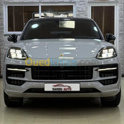 Porsche Cayenne GTS 2025 