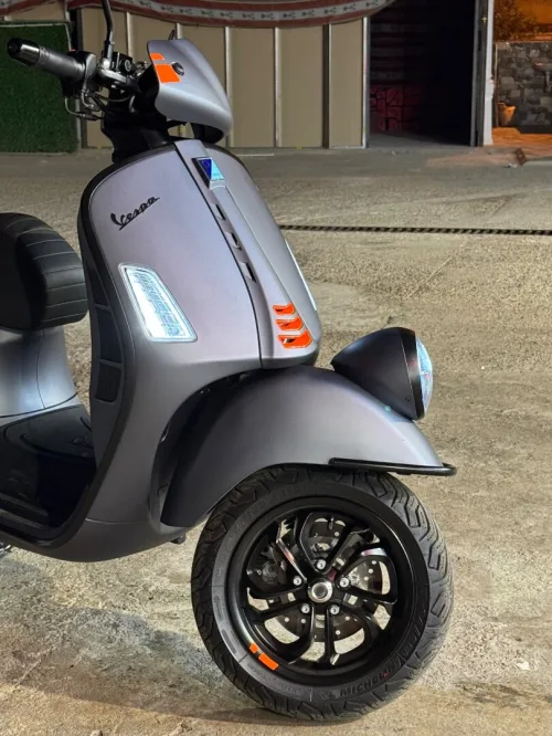 Piaggio Vespa 2025