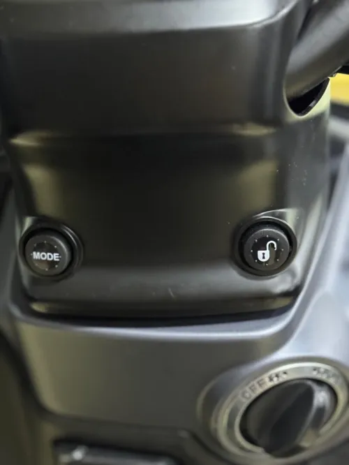 Piaggio Vespa 2025