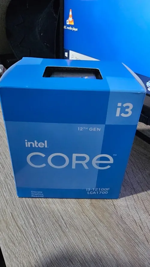 Intel I3 12100f