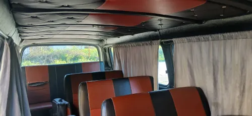 Nissan Urvan 2009