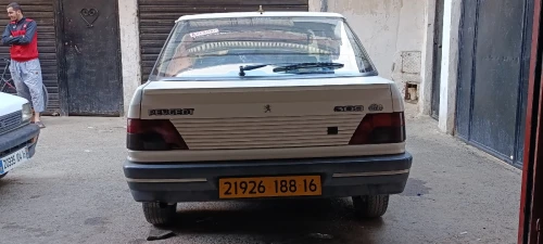 Peugeot 309 1988 309