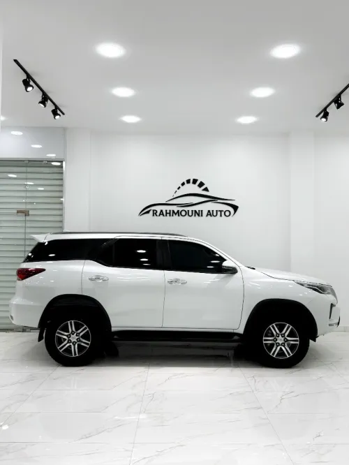 Toyota FORTUNER 2025 
