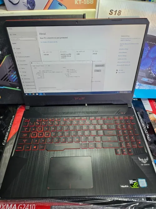 ASUS TUF FX505GE/15.6" Full HD (1920 x 1080 pixels) 60HZ /Processeur : Intel Core i5-8300H/8GB/256 GB SSD/Carte Graphique : GTX 1050 Ti 4GB