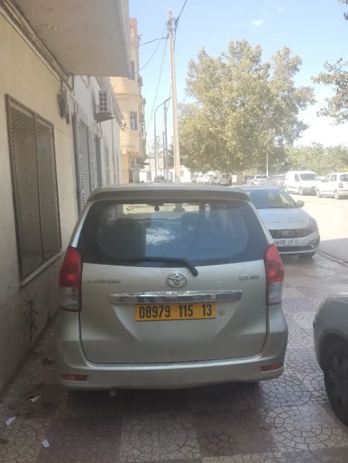 Toyota Avenza 2015 Avenza
