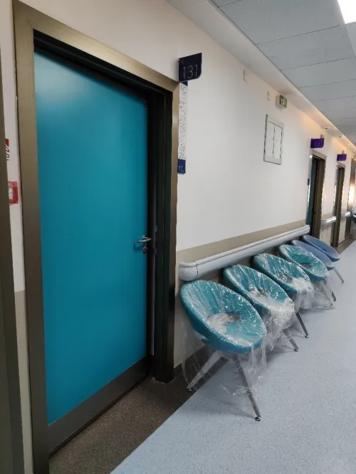BLOC OPERATOIRE, SALLE BLANCHE, HOPITAL, CLINIQUE & LABO PHARMACEUTIQUE 