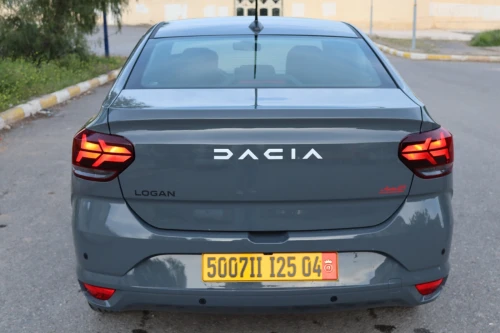Dacia Logan 2025 Extrême