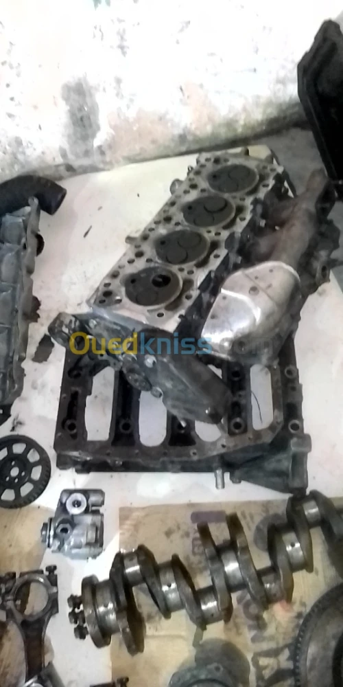 Moteur IVECO 2.5 turbo 