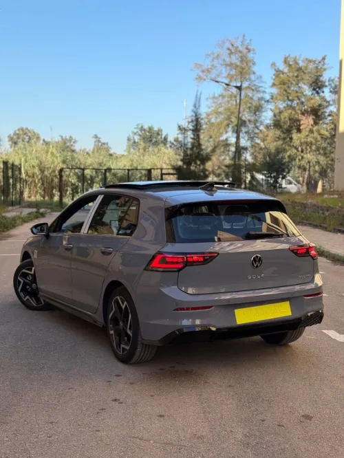 Volkswagen Golf 8 2025 