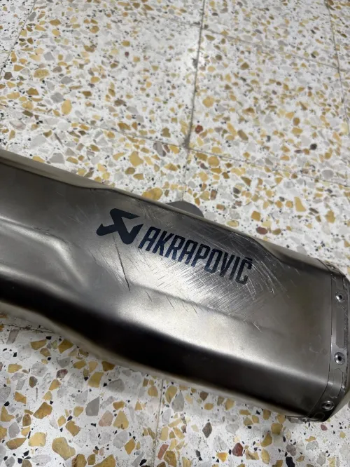 Akrapovic