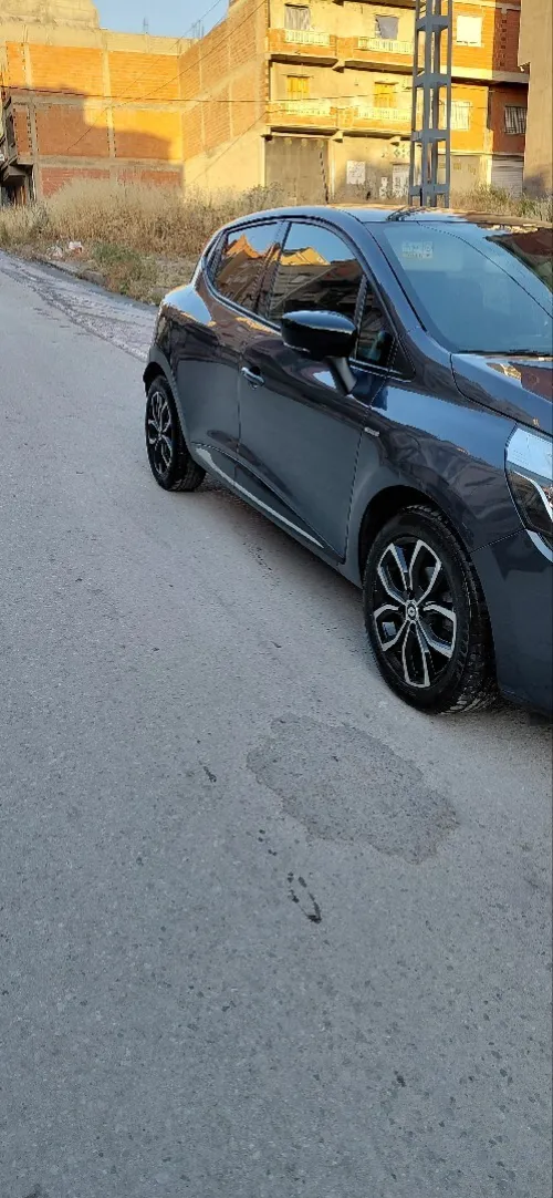Renault Clio 4 2021 Limited 2
