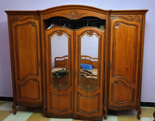 Armoire à vendre