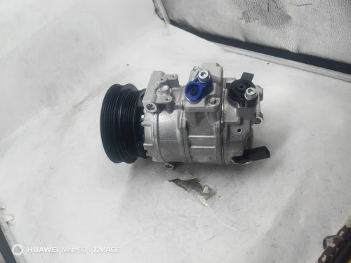 Compresseur climatisation auto 