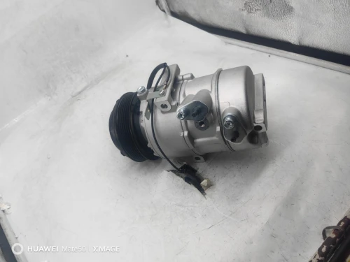 Compresseur climatisation auto 