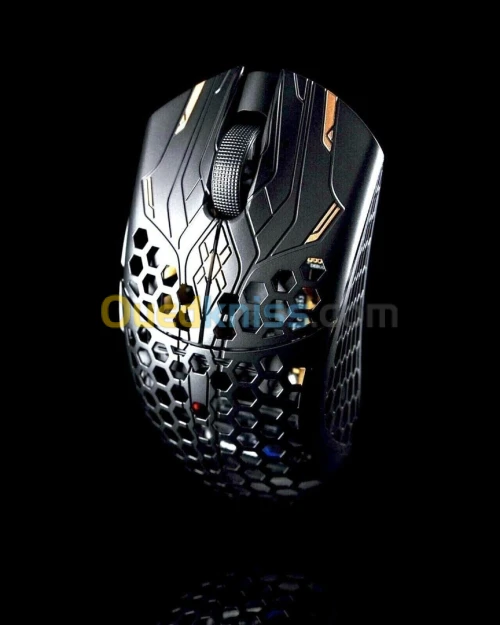 Souris Finalmouse Ultralight X 8KHz Wireless + Xgrip Grip Tape