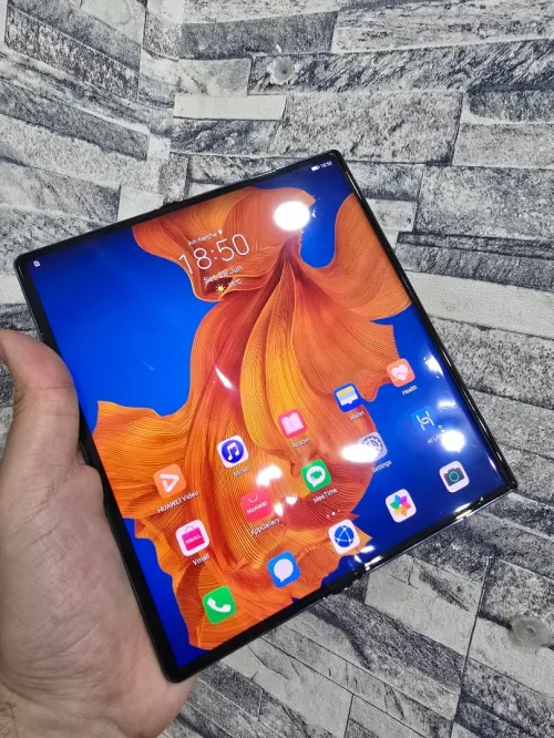 Huawei Mate xs