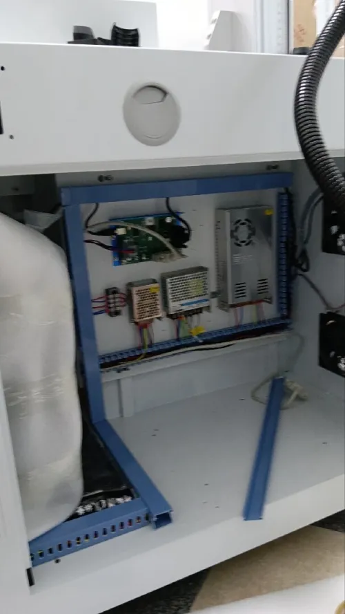 Réparation de machines de marquage au laser à fibre