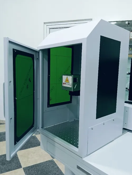 Machine Laser de Découpe et Gravure bijoux