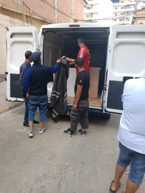 TRANSPORT ET DÉMÉNAGEMENT نقل واالترحيل الاثاث باسعار معقولة R