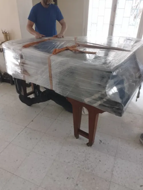 DÉMÉNAGEMENT TRANSPORT DE PIANOS COFFRE FORT 