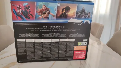 Ps5 slim digital avec deux manettes