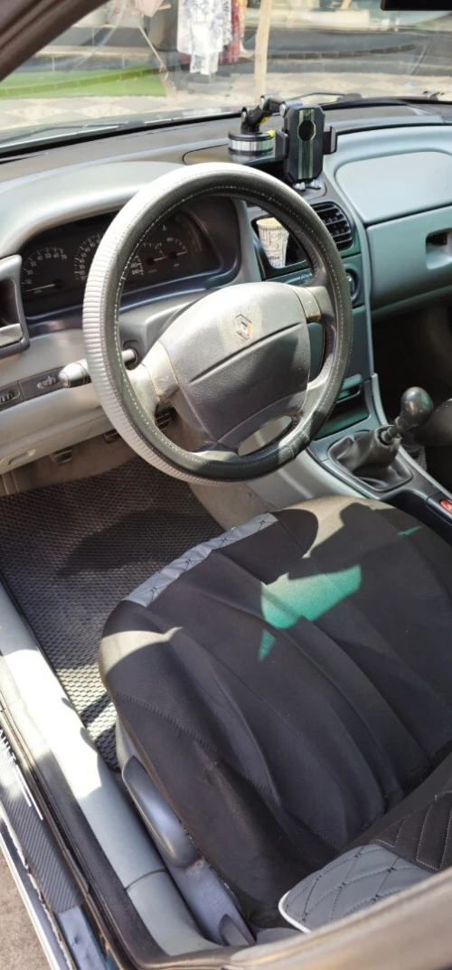 Renault Laguna 1 1995 Laguna 1