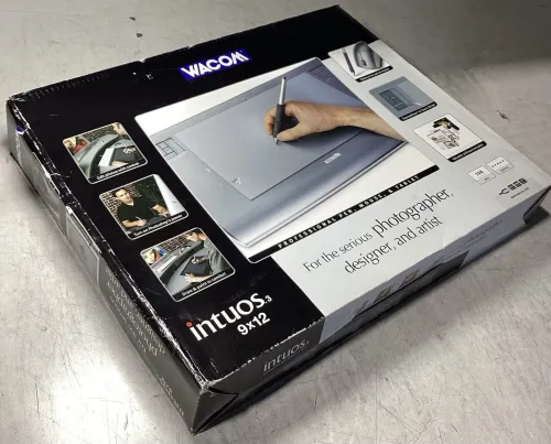 wacom intuos 3 graphics tablet ptz 930