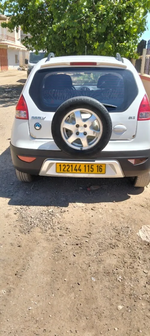 Geely gx2 2015 