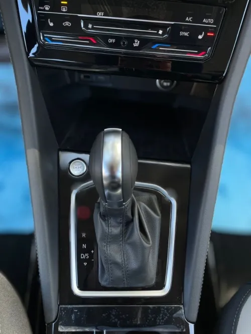 Jetta  VS5 2025 