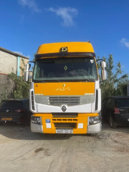 Camion Renault 2012