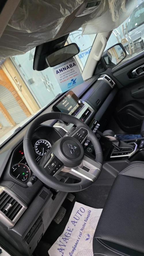 Mitsubishi Double cabine 4×4 2025 Sportiro