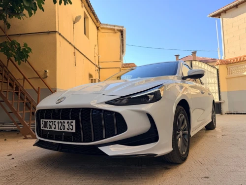 MG MG5 2026 Luxury