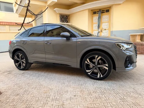 Audi Q3 2023 S-line