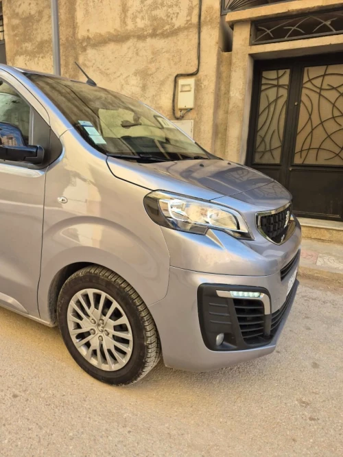 Peugeot Expert 2022 